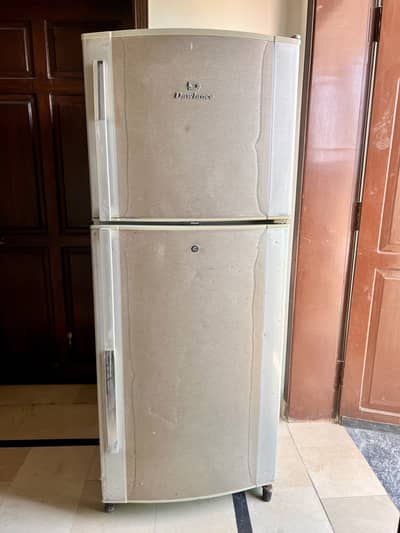 Dawlance Big size fridge for sale in cheap price