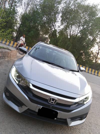 Honda Civic 1.8 Full option