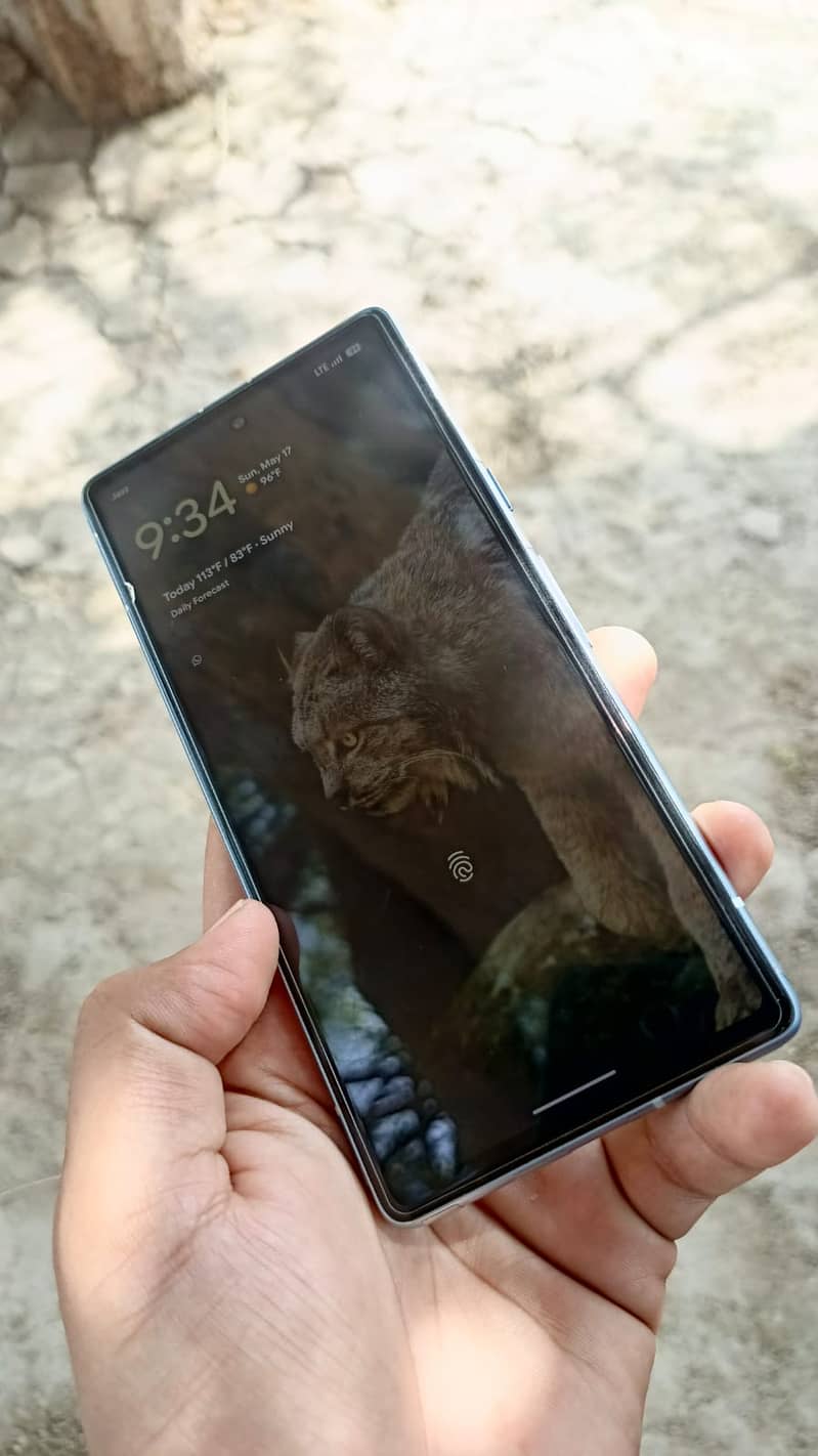 Google Pixel 7a 1