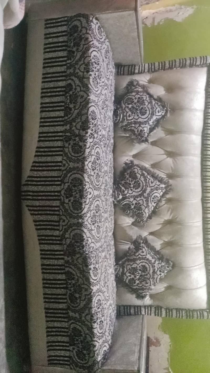 Multani Sofa Set 1
