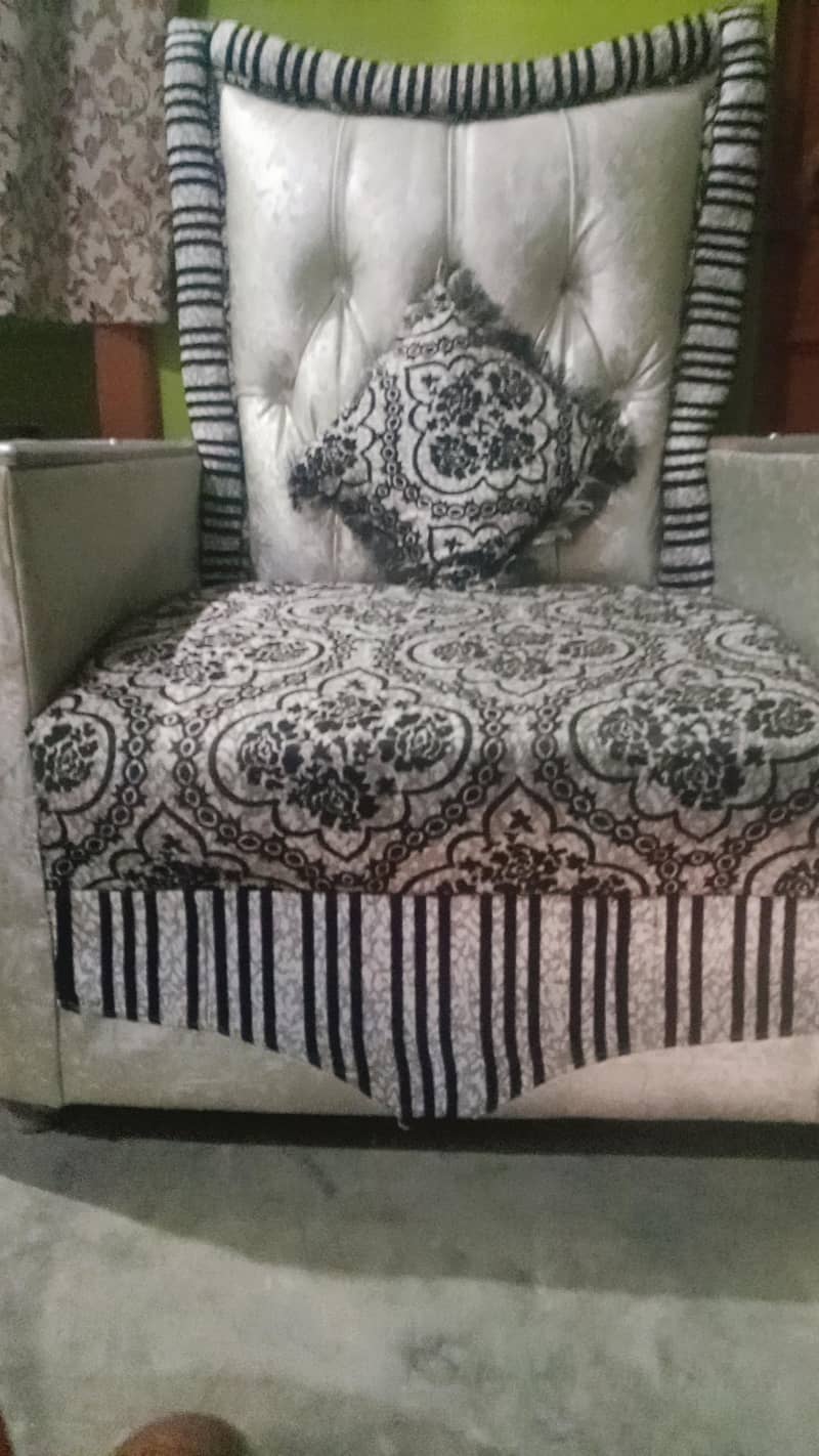 Multani Sofa Set 5