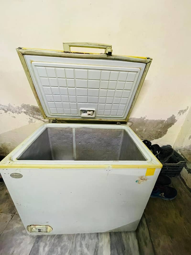 waves deep freezer 3