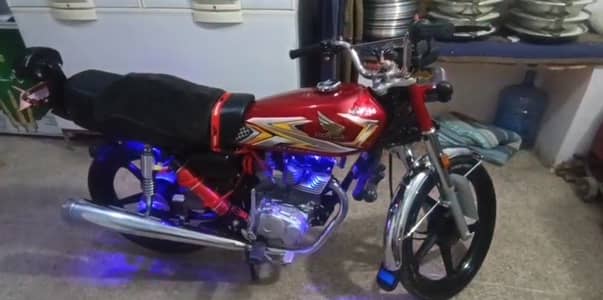 Honda CG 125 2025