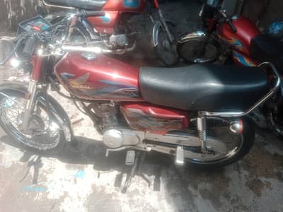 Honda 125 2024 Madel all parts are genion ha