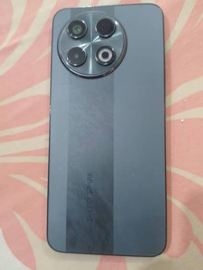 Tecno spark 30 pro