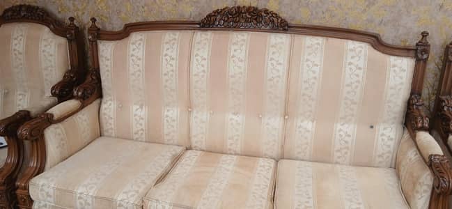 sofa for urgent sale
