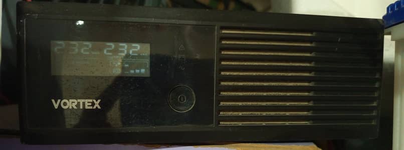 VORTEX UPS with battery with check warrenty 1 week