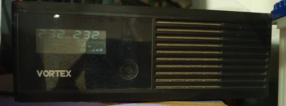 VORTEX UPS with battery 0
