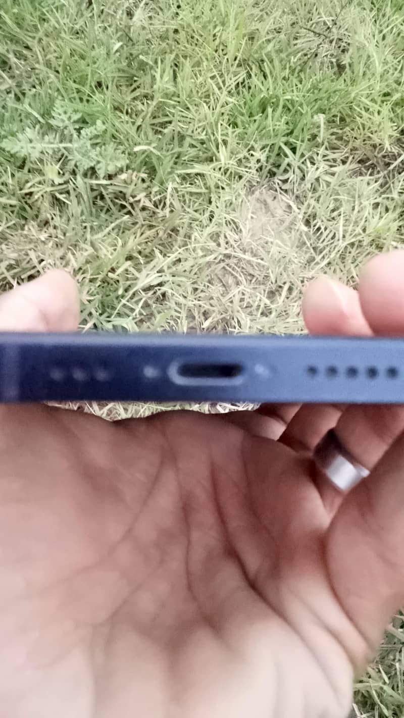 iphone 12 mini 5