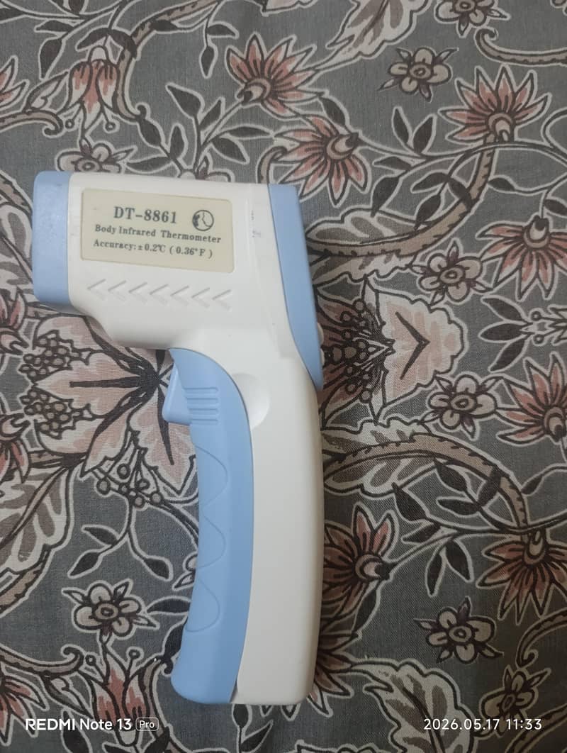 Digital Thermometer 1