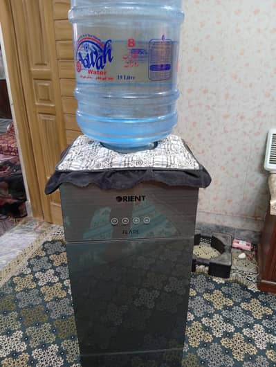 water dispenser good condition warenty available