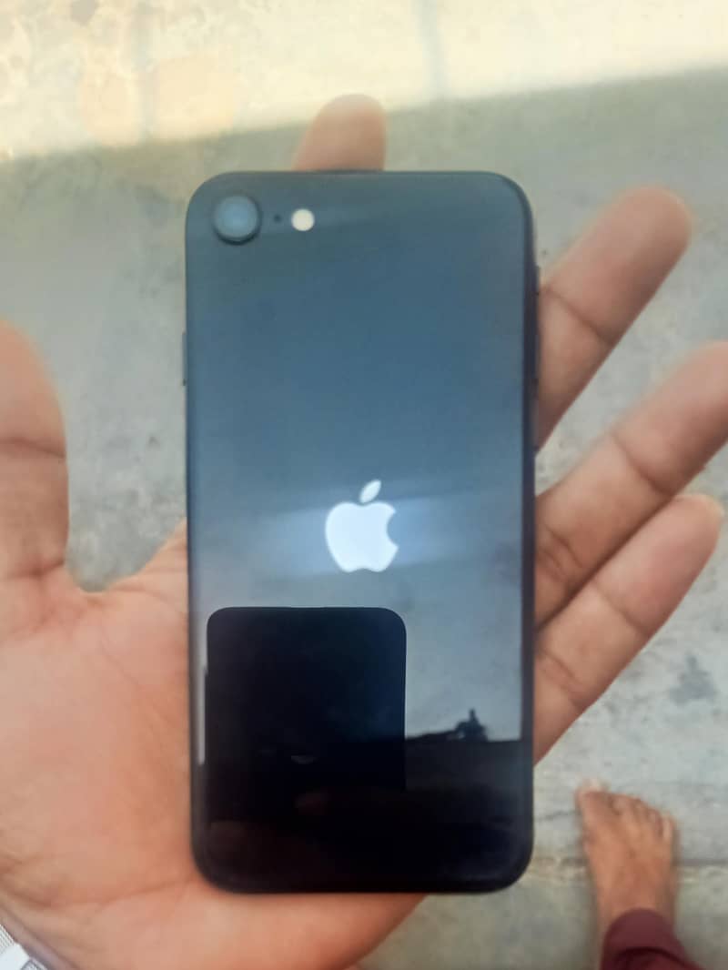 Iphone SE 3rd generation 0