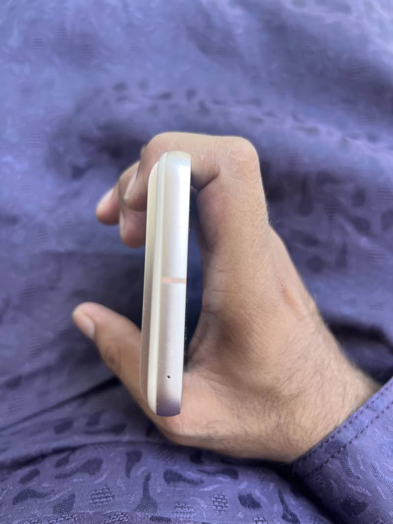 Google Pixel 8 5