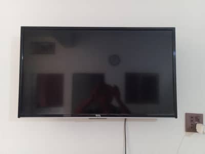 TCL mini smart LED tv