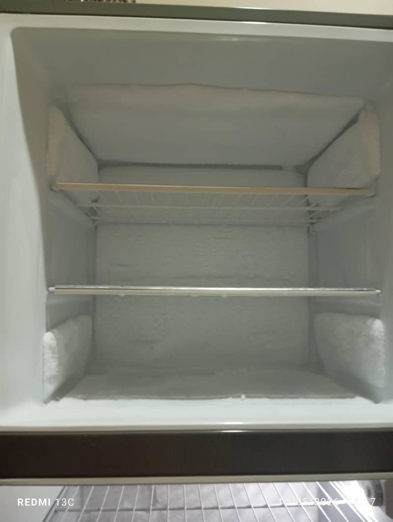 refrigerator 0