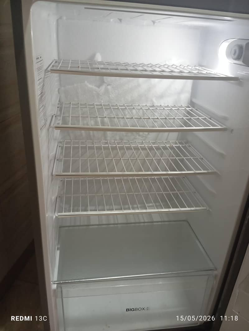 refrigerator 3