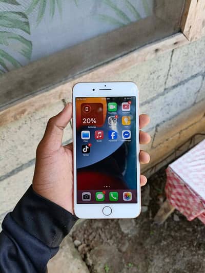 iphone 7 plus 128 GB  no open no repair PTA approved all ok