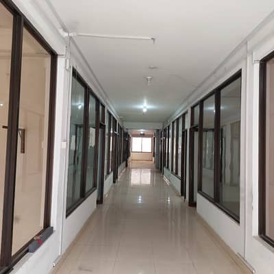 OFFICE SPACE / COMMERCIAL 4000 SQFT + - SQFT AVALIABLE FOR RENT 875000