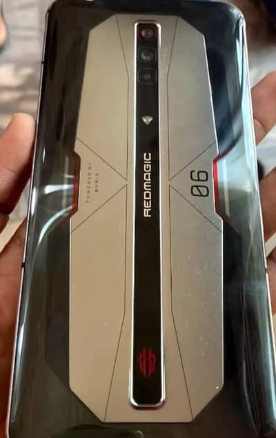 Red magic 6pro 9by10 12/256