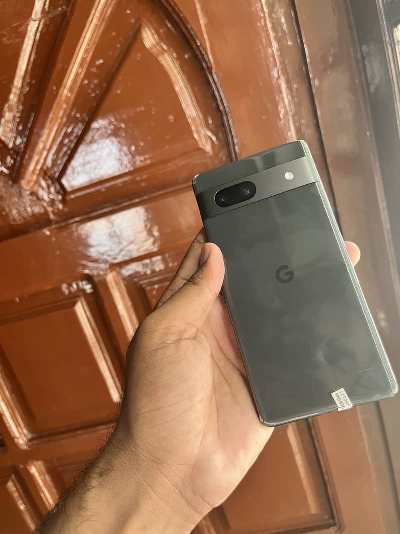 Google Pixel 7a 5