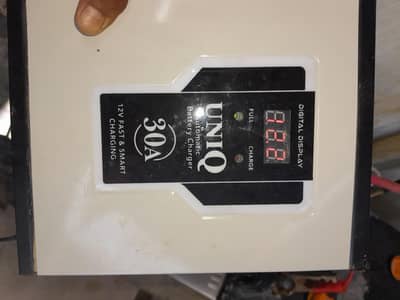 Battery charger with warrenty 30 Amp