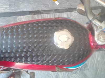 Honda 125 2017 model best condition all ok or original