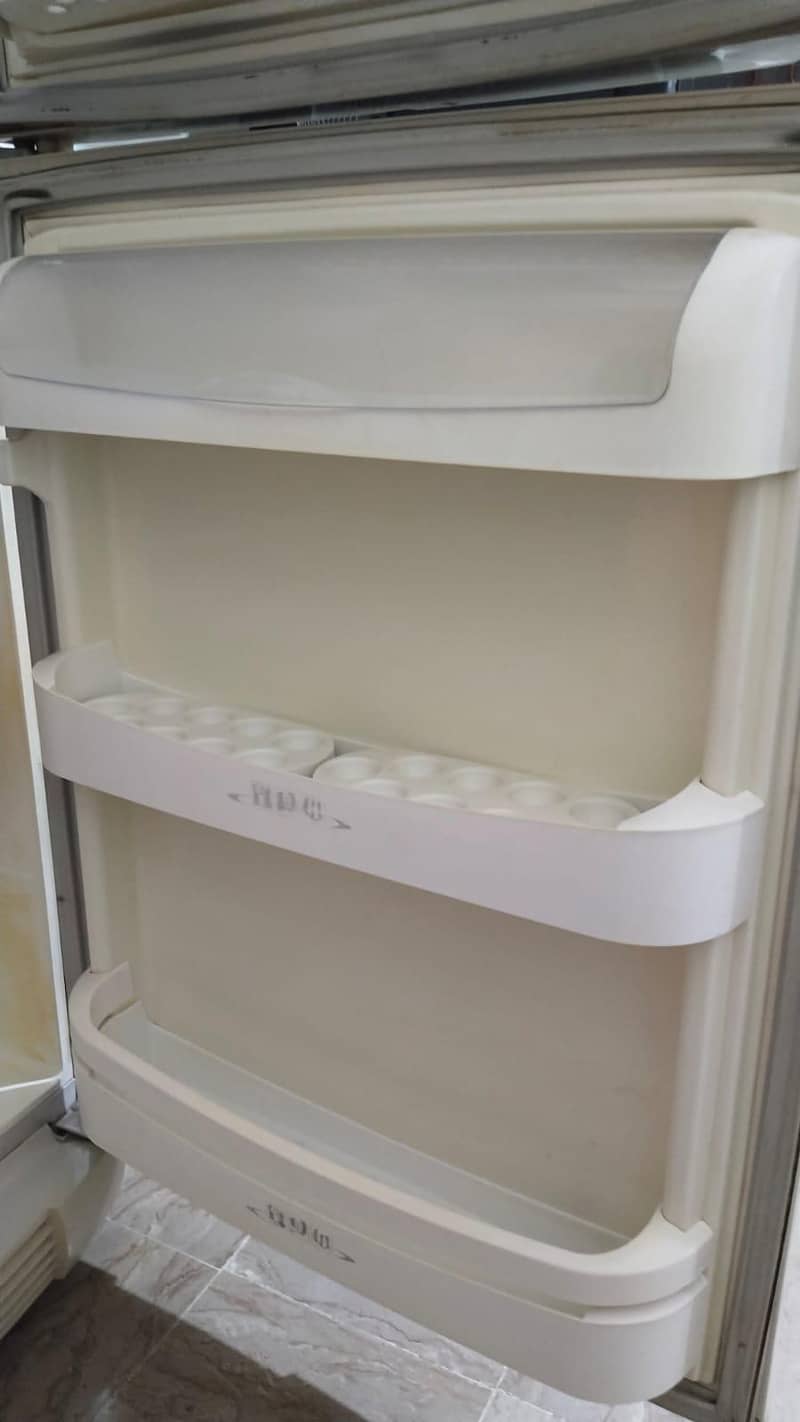 Refrigerator 2
