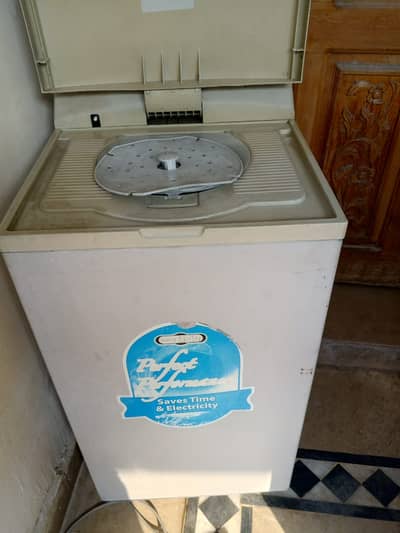 Super Asia Dryer (Spinner), Manual in good working condition