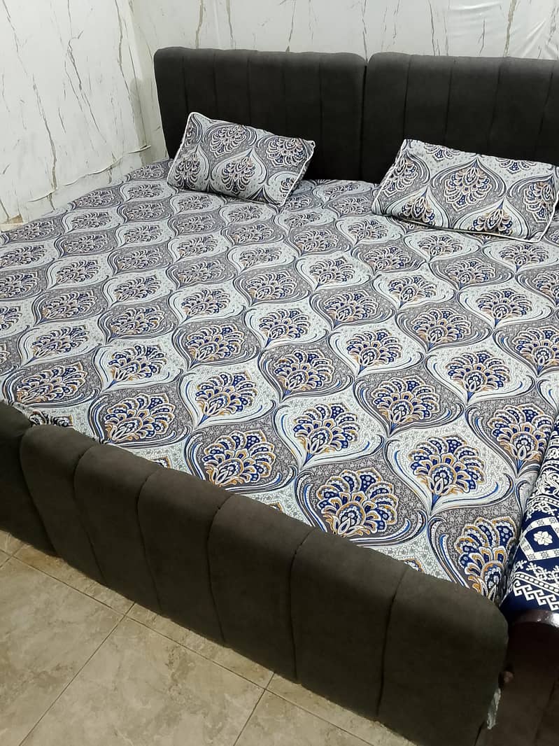 single beds 0