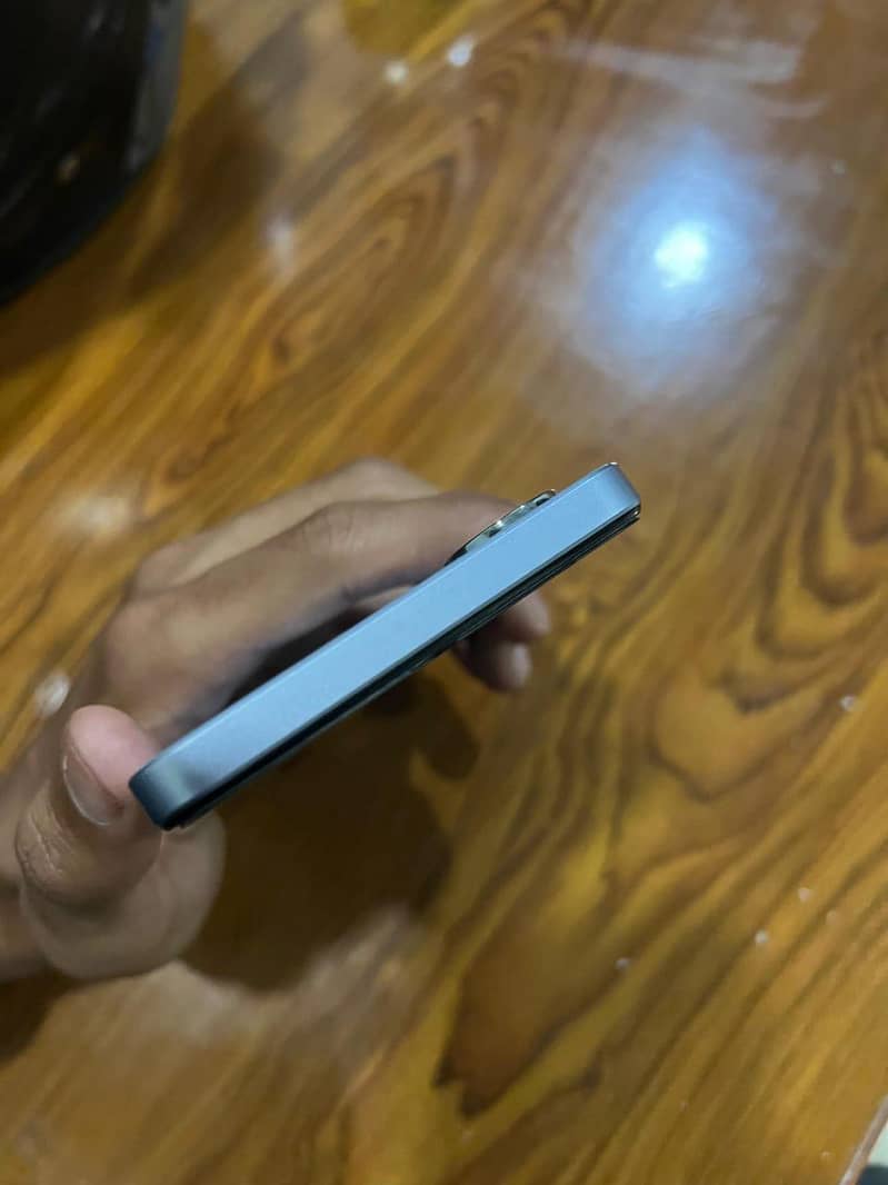 realme note 60 4