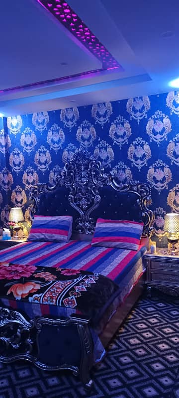 Par Day and short Time One BeD Room appaertment Available Bahria Town Phase 6 and 4 family apartment any time available