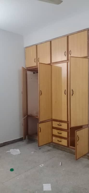 2 bedroom Flat Available For Rent in G11