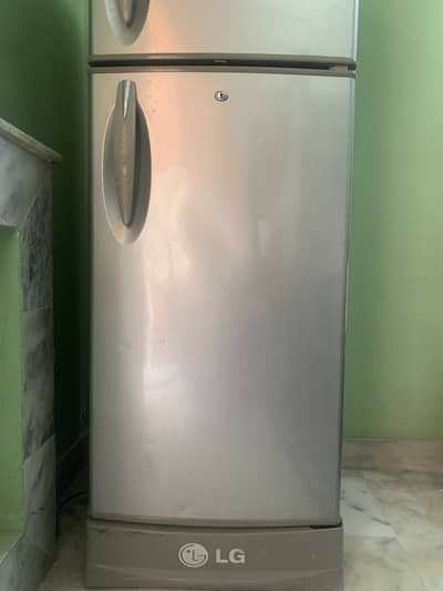 Lg refrigerator
