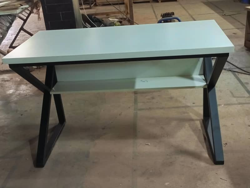 Office Table (workstation) 0