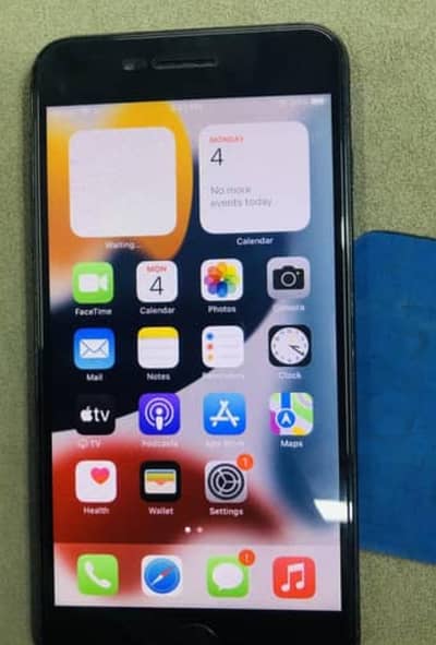 IPhone 7 plus (03071848271)