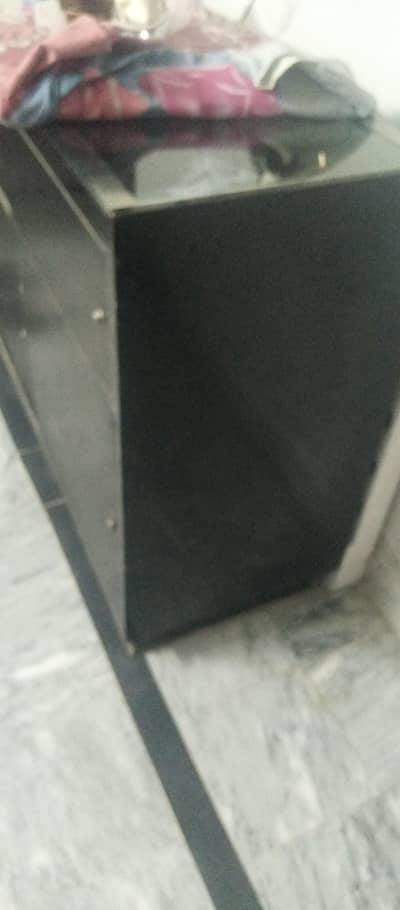 shop counter