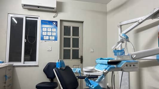 Dental Assistant