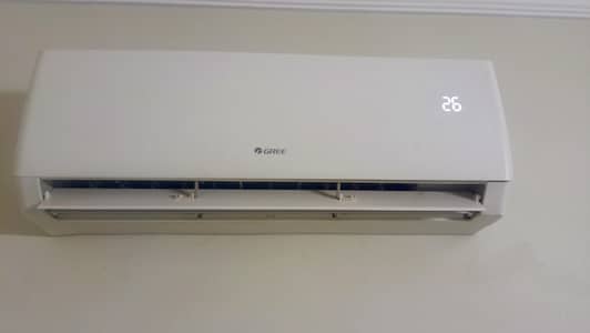 Selling Inverter AC of Gree 1 Ton