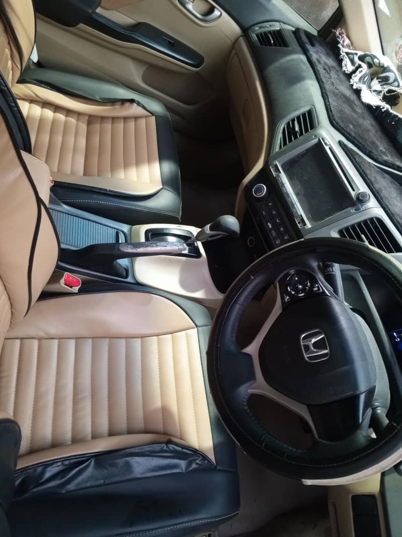 Civic 2013 automatic 9