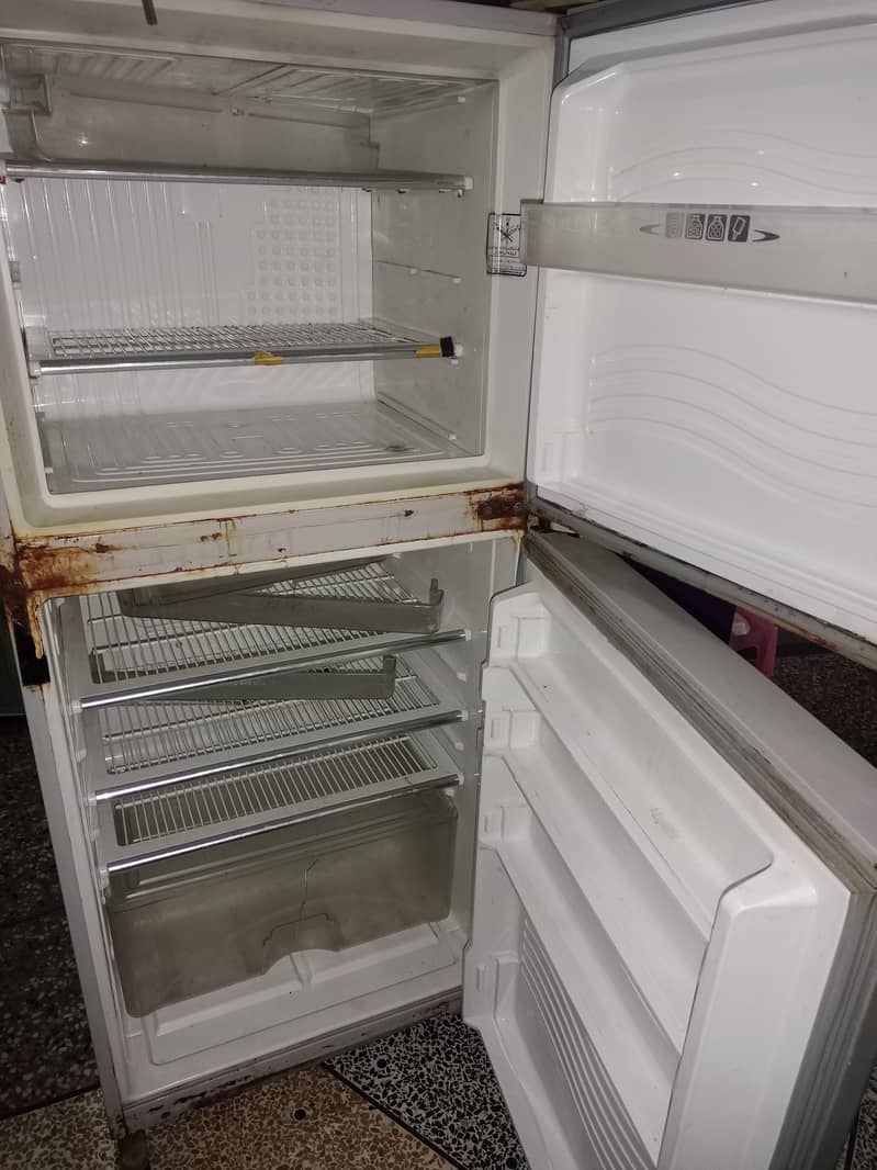 refrigerator 2