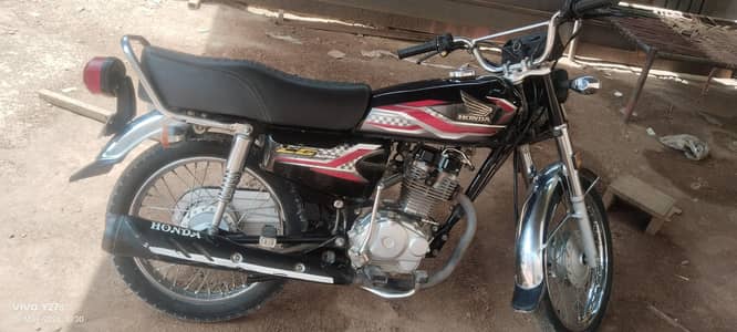 used Honda CG 125 for sale 2024 model only 9000 se 10000 kim driven
