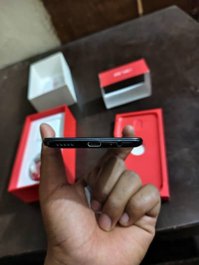 oneplus6  8 | 128 | Gb