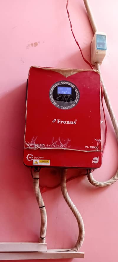 fronus pv 2200