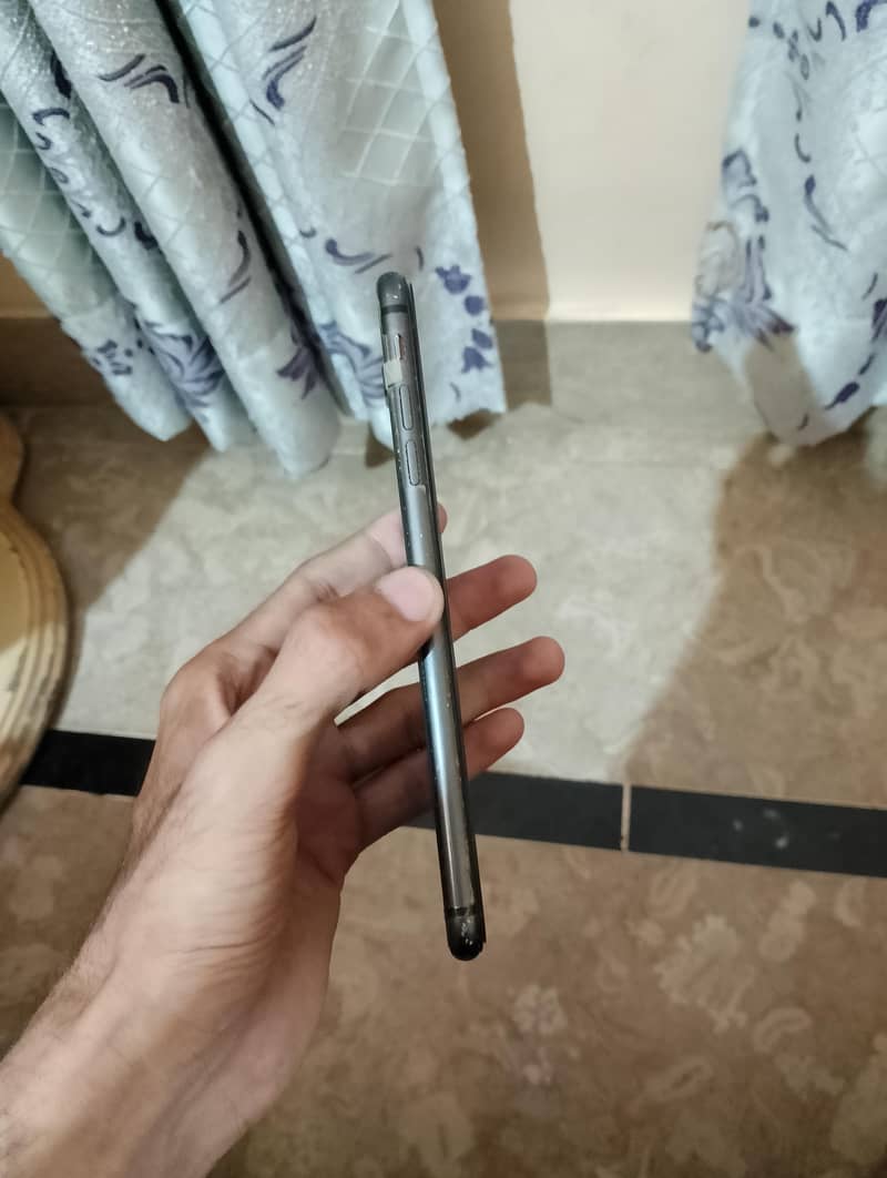 iPhone 8 plus 3