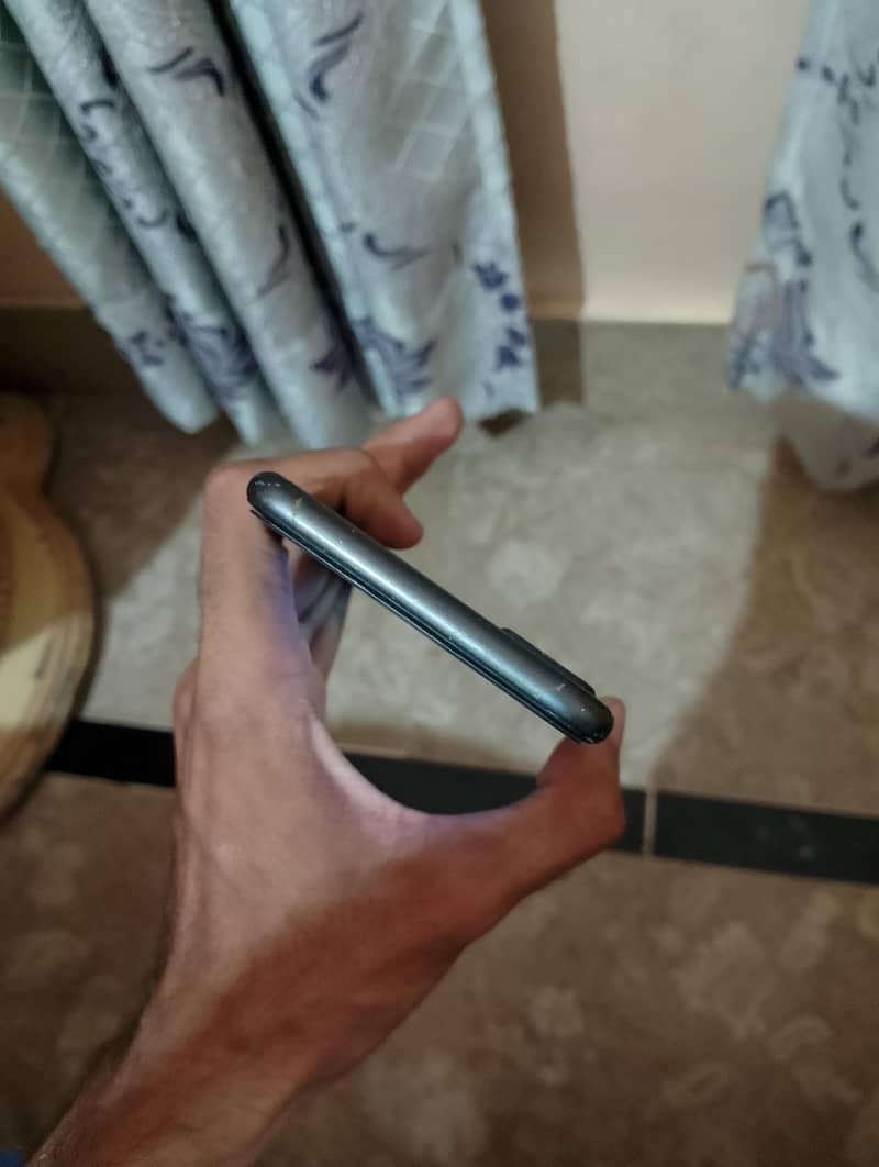 iPhone 8 plus 5