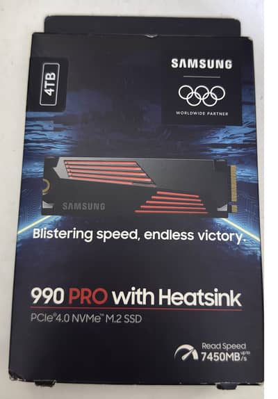 Samsung 990 Pro w/ Heatsink 4TB Gen4 NVMe M. 2 SSD