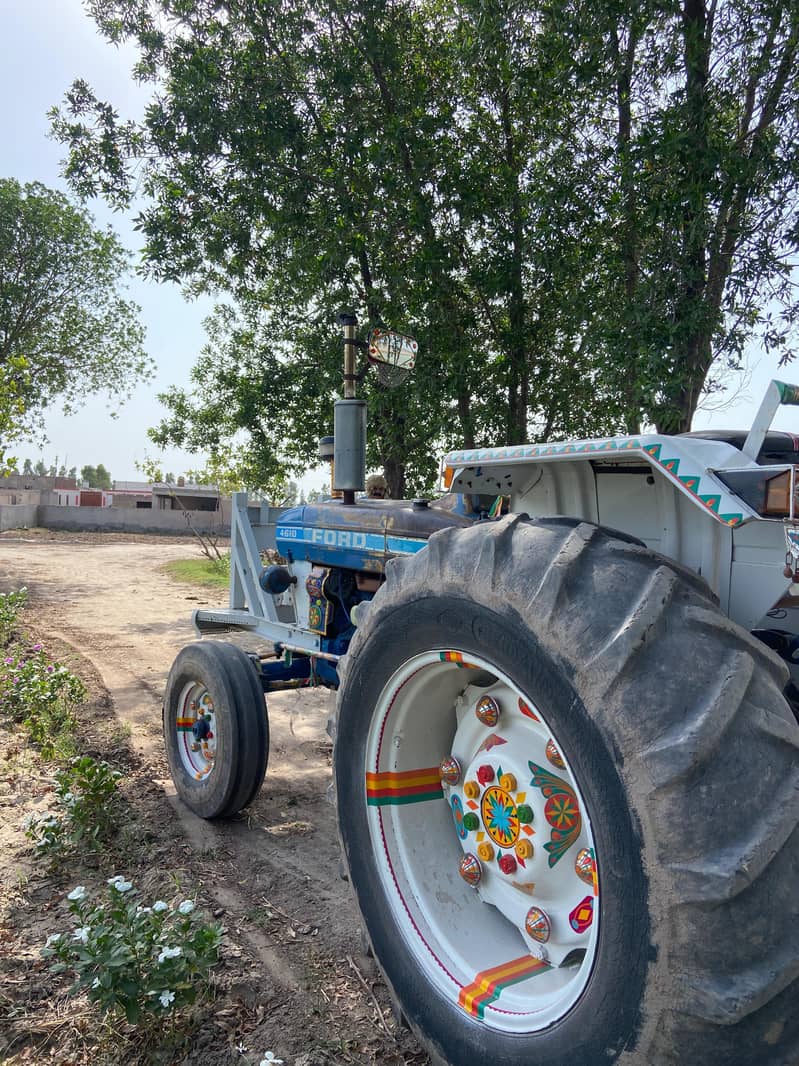 Tractor 4610 5