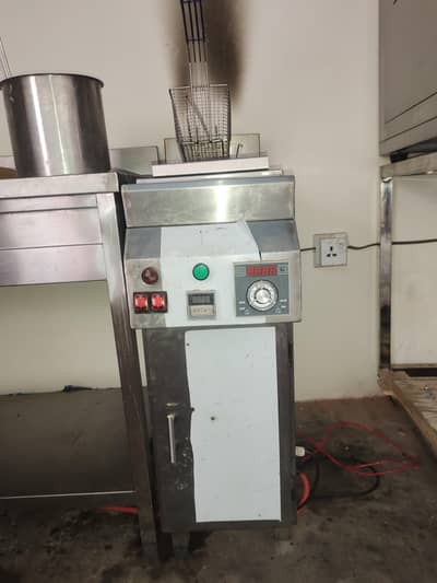 pizza kitchen items to sale