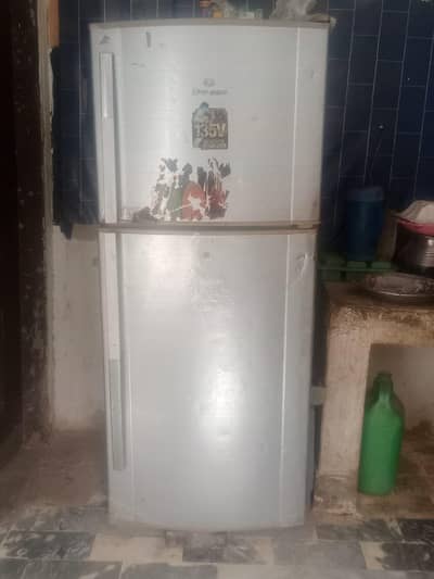dawlance fridge okay hai sirf gas dhalegi