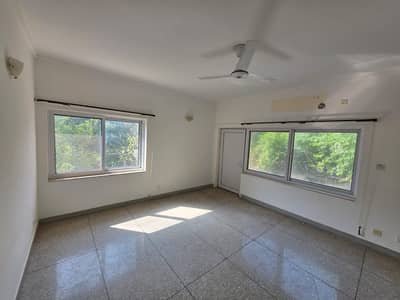 Luxurious Front Open House For Sale In Sector E-7, Islamabad | Park Facing